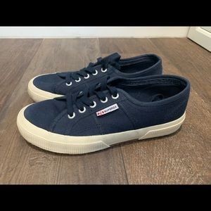 Superga Sneakers